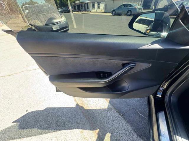 2020 Tesla Model 3 Long Range Dual Motor All-Wheel Drive