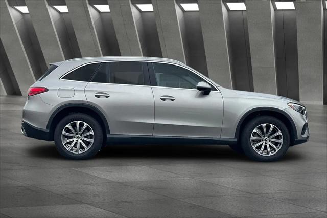 2024 Mercedes-Benz GLC SUV