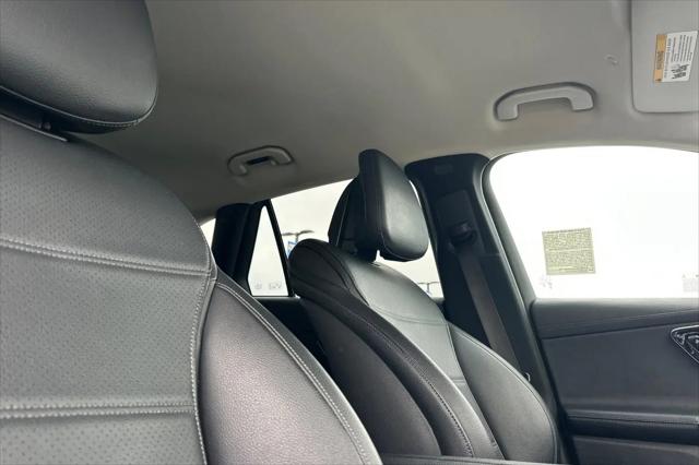 2024 Mercedes-Benz GLC SUV