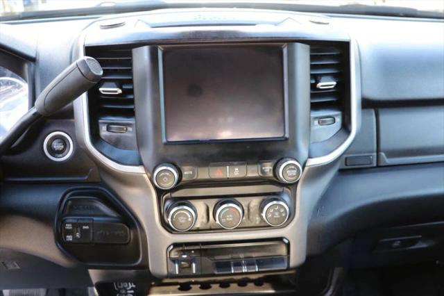 2024 Ram 3500 Big Horn Crew Cab 4x4 8' Box