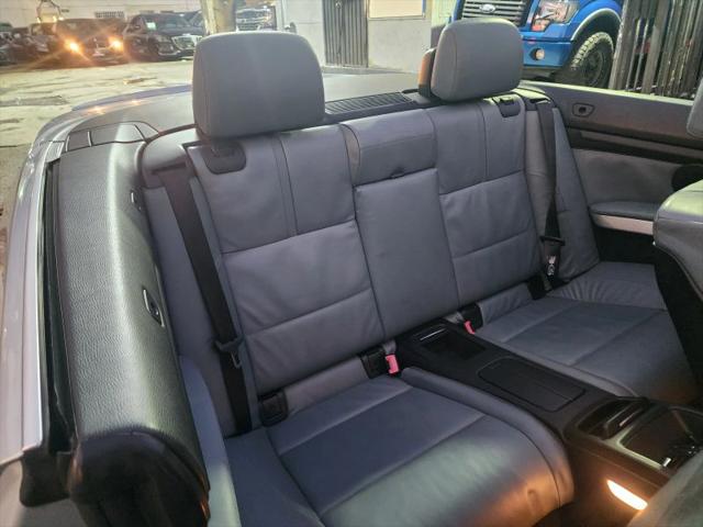 2011 BMW M3 Base