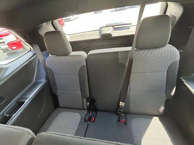 2023 Chevrolet Traverse FWD LT Cloth