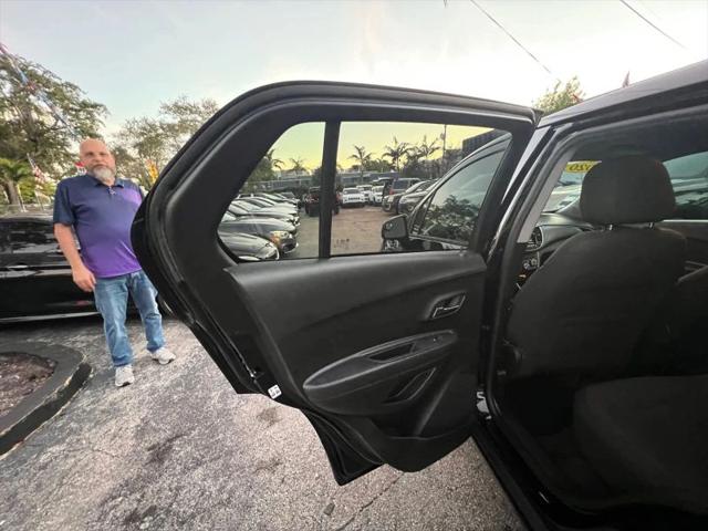 2020 Chevrolet Trax FWD LS