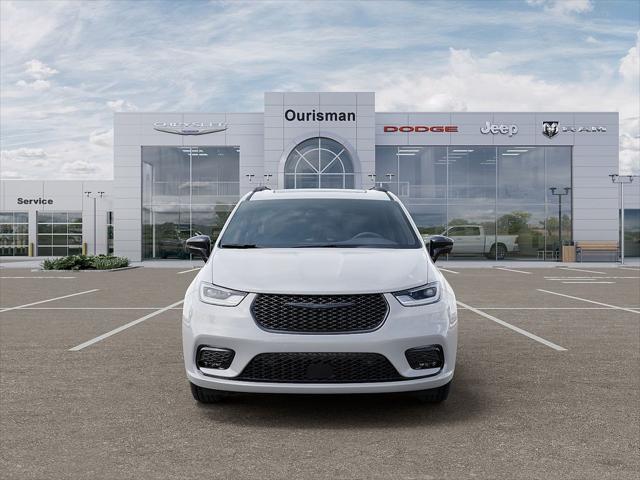 2026 Chrysler Pacifica Limited AWD