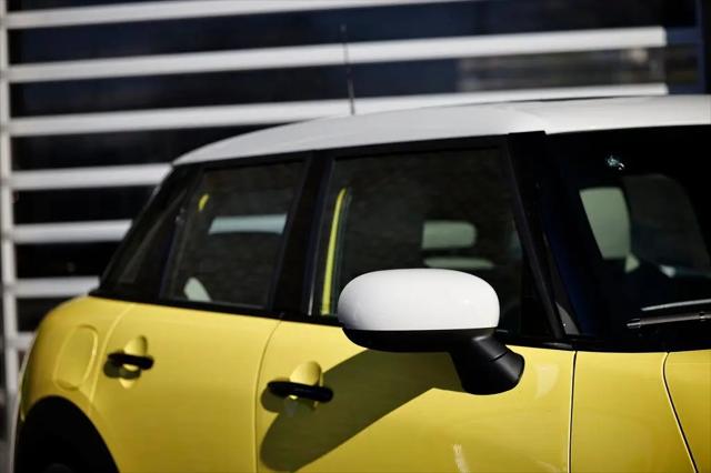 2026 MINI Hardtop Cooper S