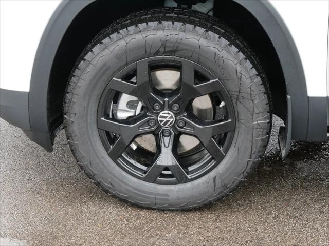 2026 Volkswagen Atlas Peak Edition