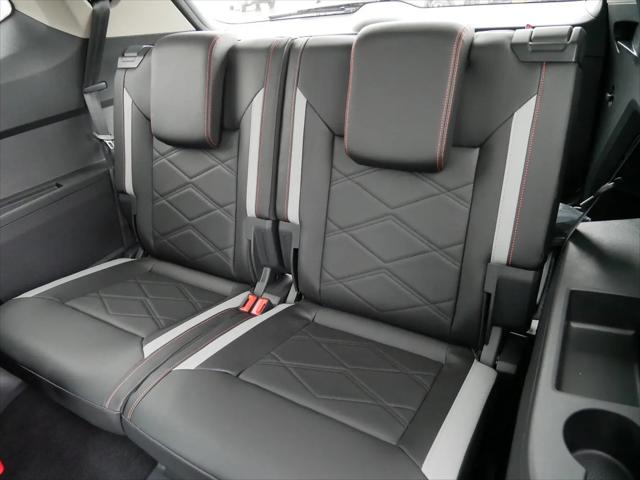 2026 Volkswagen Atlas Peak Edition