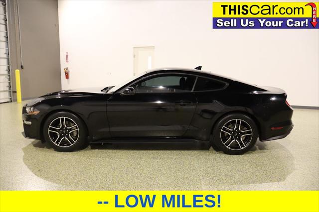 2021 Ford Mustang EcoBoost photo 3