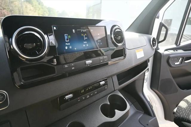2026 Mercedes-Benz Sprinter 3500XD Standard Roof 4-Cyl Diesel HO