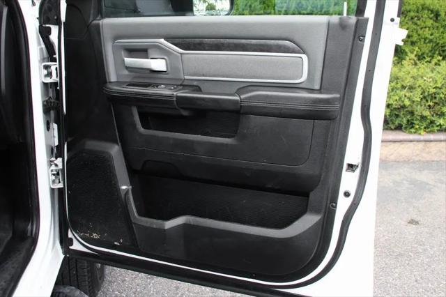 2021 Ram 3500 Big Horn Crew Cab 4x4 8 Box