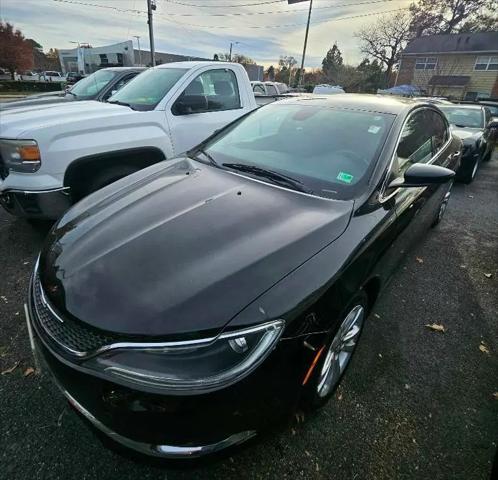 2015 Chrysler 200 Limited for sale in Newport News, VA