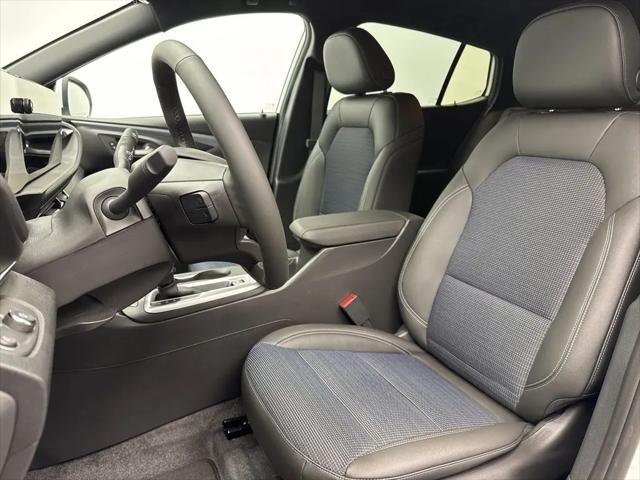 2026 Buick NV Preferred FWD