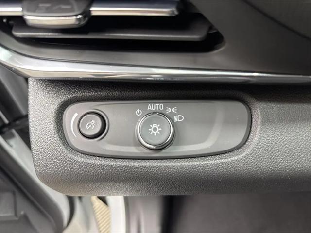 2026 Buick NV Preferred FWD