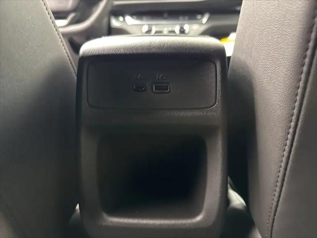 2026 Buick NV Preferred FWD