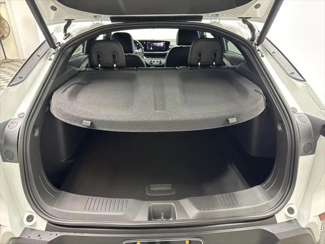 2026 Buick NV Preferred FWD