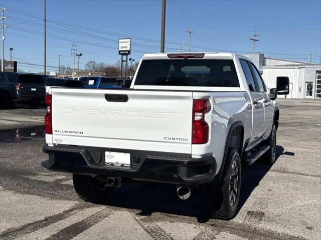 2023 Chevrolet Silverado 2500HD 4WD Crew Cab Standard Bed Custom