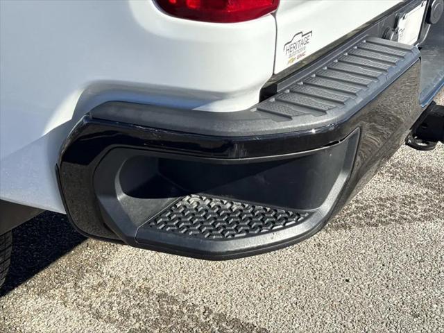 2023 Chevrolet Silverado 2500HD 4WD Crew Cab Standard Bed Custom