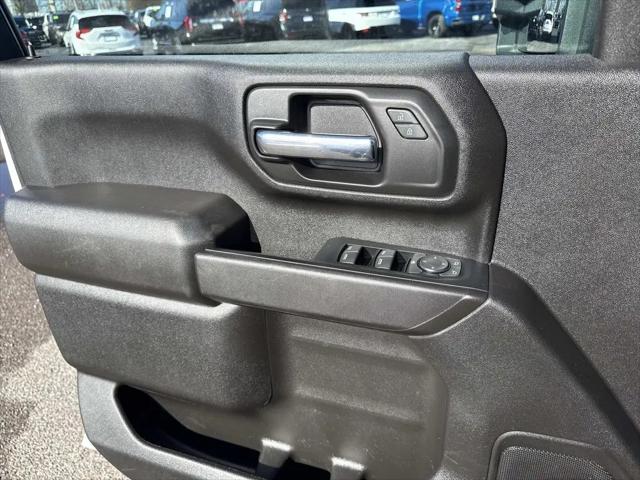 2023 Chevrolet Silverado 2500HD 4WD Crew Cab Standard Bed Custom