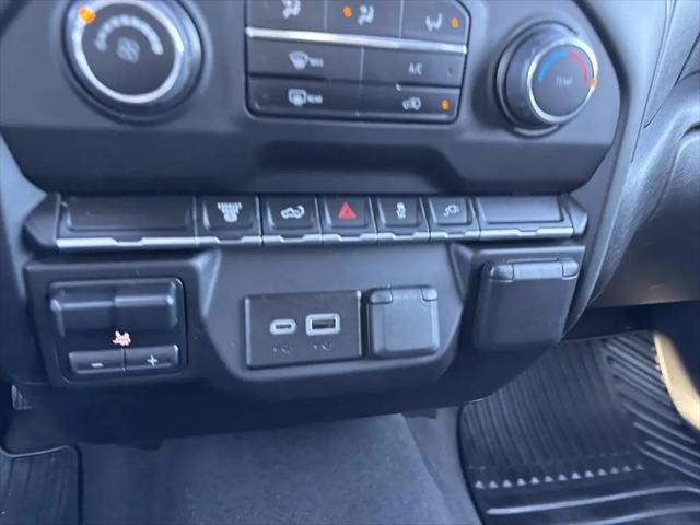 2023 Chevrolet Silverado 2500HD 4WD Crew Cab Standard Bed Custom