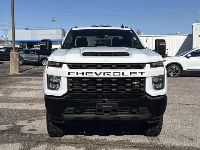2023 Chevrolet Silverado 2500HD 4WD Crew Cab Standard Bed Custom
