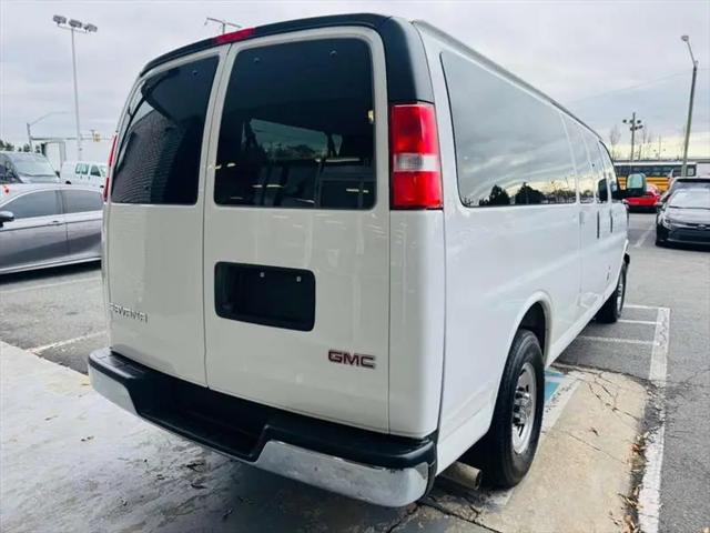 2025 GMC Savana Passenger RWD 3500 Extended Wheelbase LT