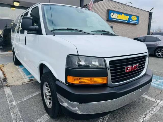 2025 GMC Savana Passenger RWD 3500 Extended Wheelbase LT