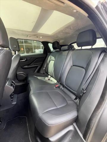 2019 Jaguar F-PACE 25t Premium