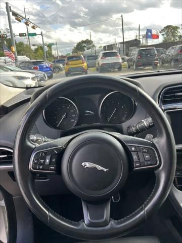 2019 Jaguar F-PACE 25t Premium