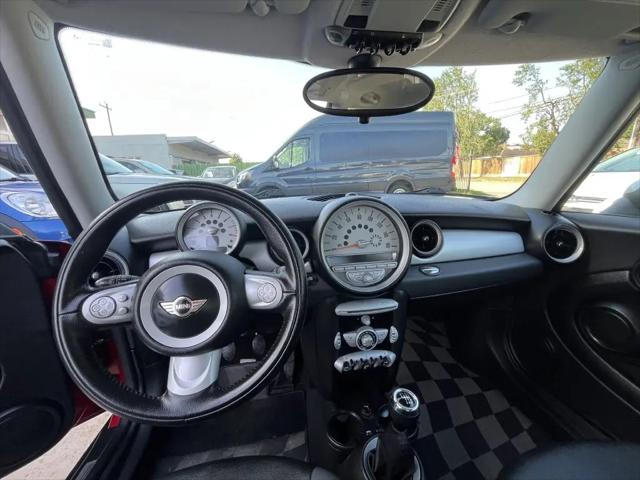 2009 MINI Cooper Cooper