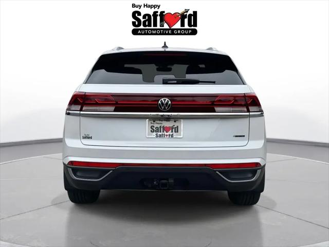 2026 Volkswagen Atlas Cross Sport SE with Technology