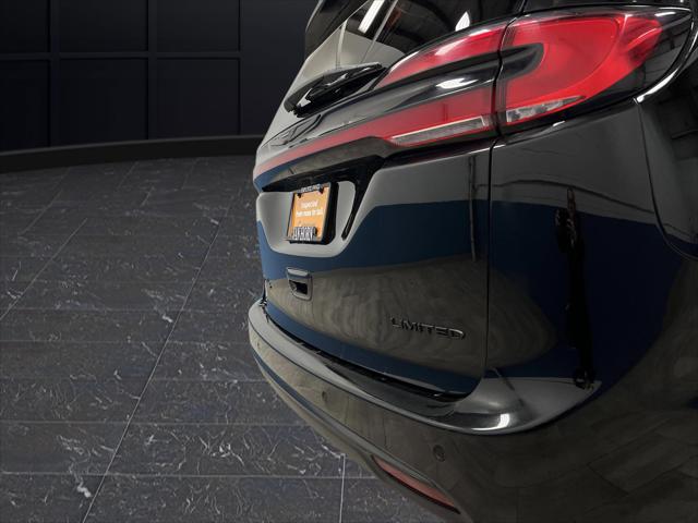 2025 Chrysler Pacifica Limited