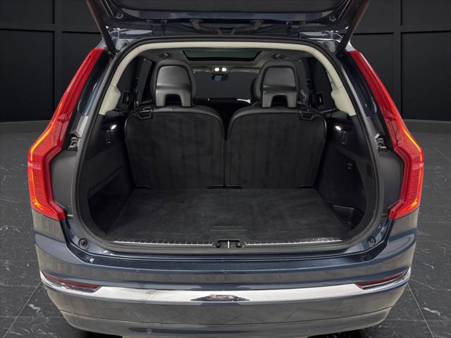 2024 Volvo XC90 B5 Plus Bright Theme
