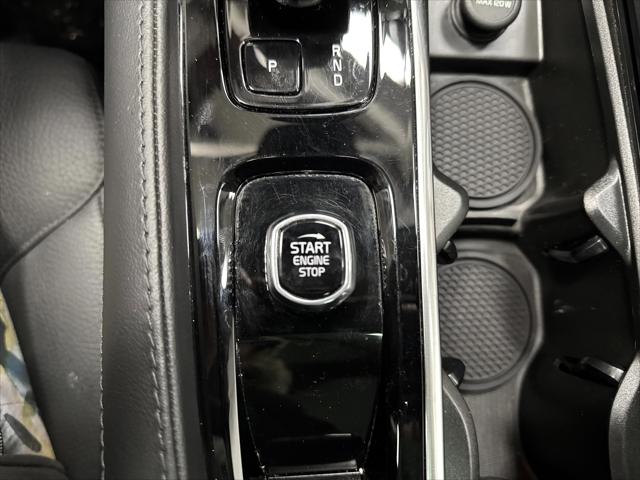 2024 Volvo XC90 B5 Plus Bright Theme