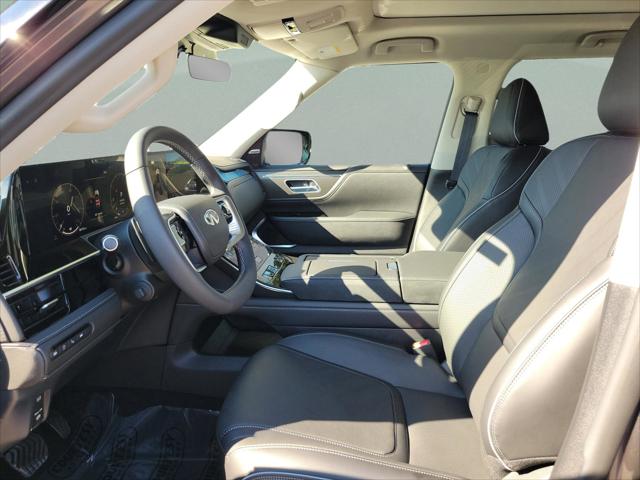 2026 INFINITI QX80 LUXE AWD