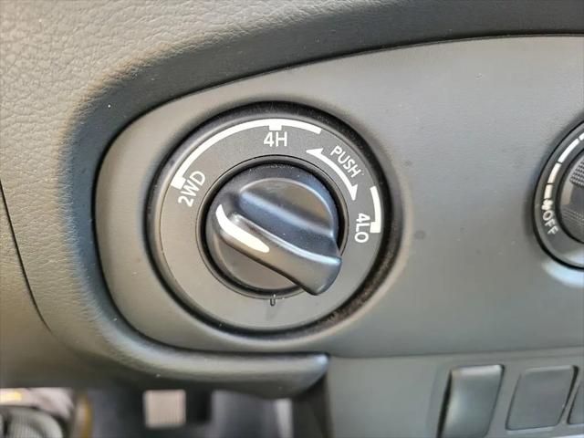 2023 Nissan Frontier Crew Cab SV 4x4