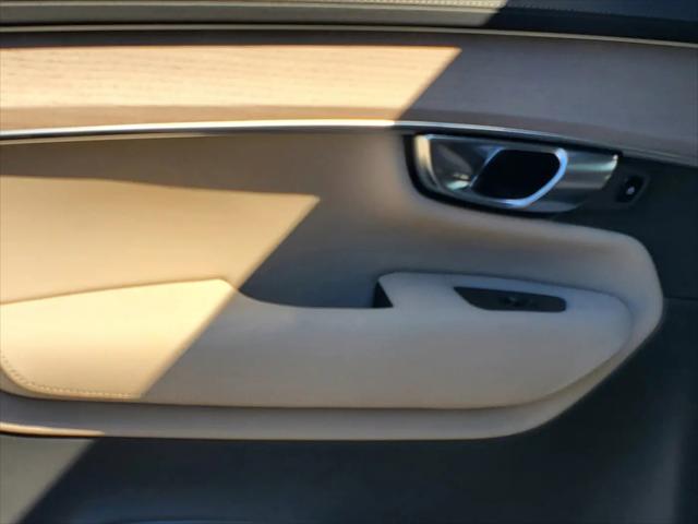2026 Volvo XC90 Plus, B6 AWD Gas (mild hybrid), Gasoline, Bright, 7 Seats