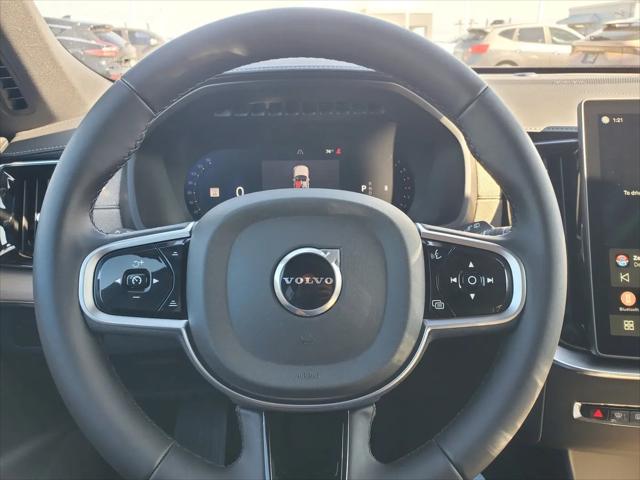 2026 Volvo XC90 Plus, B6 AWD Gas (mild hybrid), Gasoline, Bright, 7 Seats