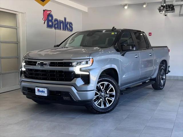 2023 Chevrolet Silverado 1500 4WD Crew Cab Short Bed RST