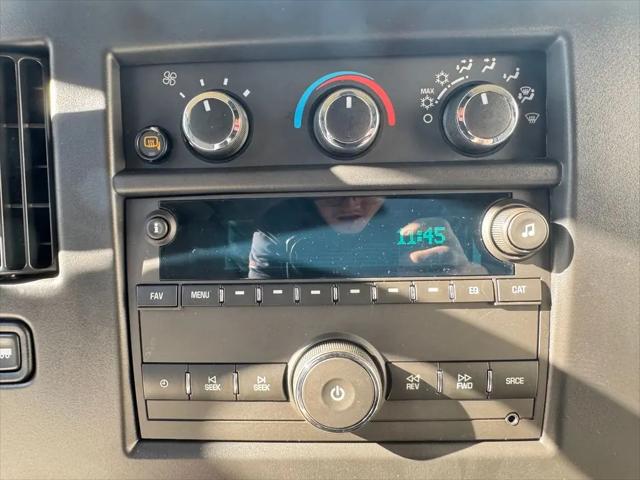2025 Chevrolet Express Cargo Van RWD 3500 Extended Wheelbase WT