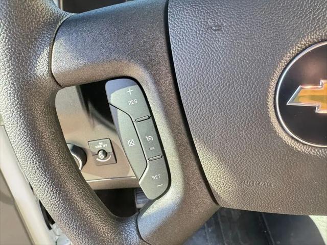2025 Chevrolet Express Cargo Van RWD 3500 Extended Wheelbase WT