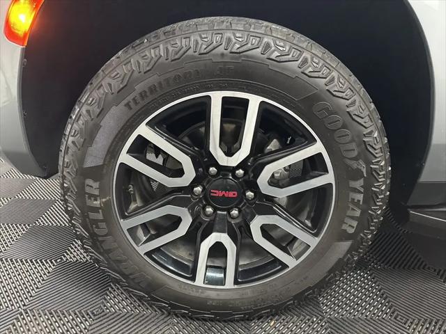 2024 GMC Yukon 4WD AT4