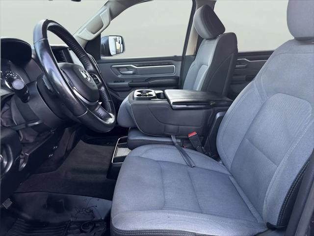 2020 Ram 1500 Big Horn Crew Cab 4x4 5'7" Box