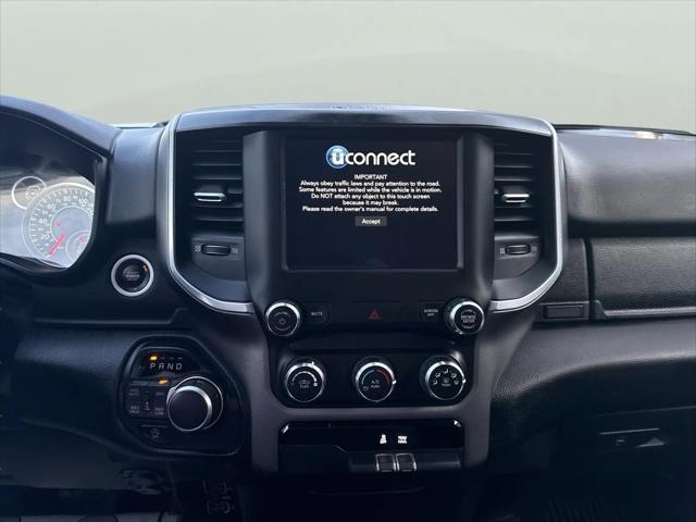 2020 Ram 1500 Big Horn Crew Cab 4x4 5'7" Box
