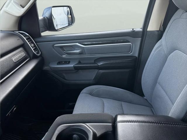 2020 Ram 1500 Big Horn Crew Cab 4x4 5'7" Box
