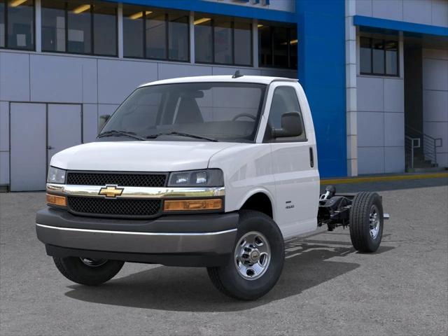 2025 Chevrolet Express Cutaway Work Van