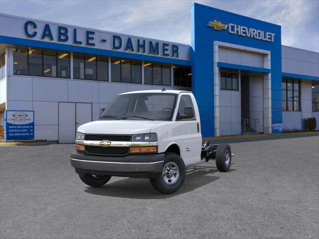 2025 Chevrolet Express Cutaway Work Van