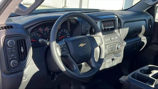 2026 Chevrolet Silverado 1500 4WD Regular Cab Long Bed WT