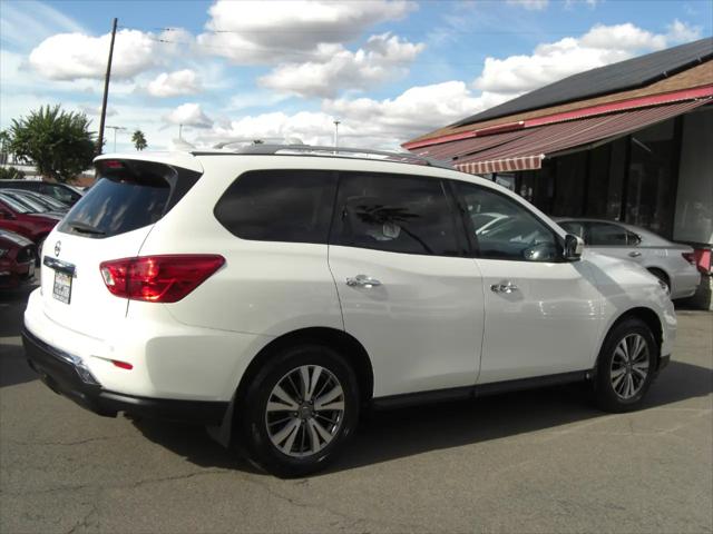 2020 Nissan Pathfinder S 2WD