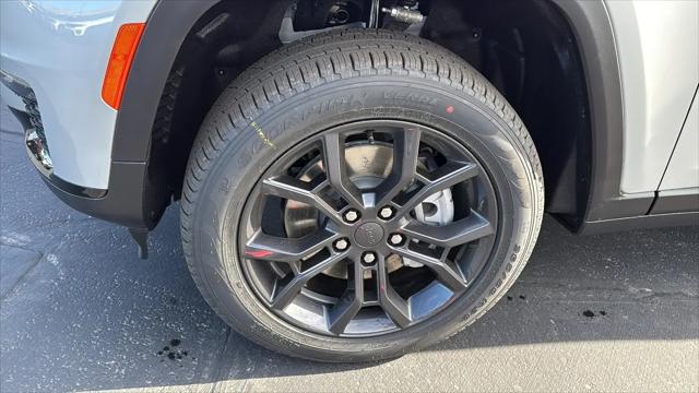 2025 Jeep Grand Cherokee L Limited 4x4