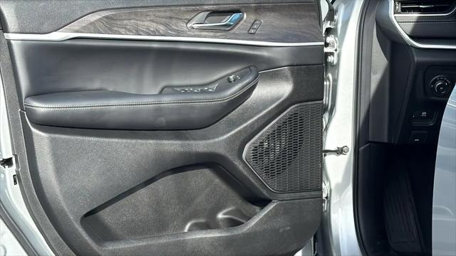 2025 Jeep Grand Cherokee L Limited 4x4
